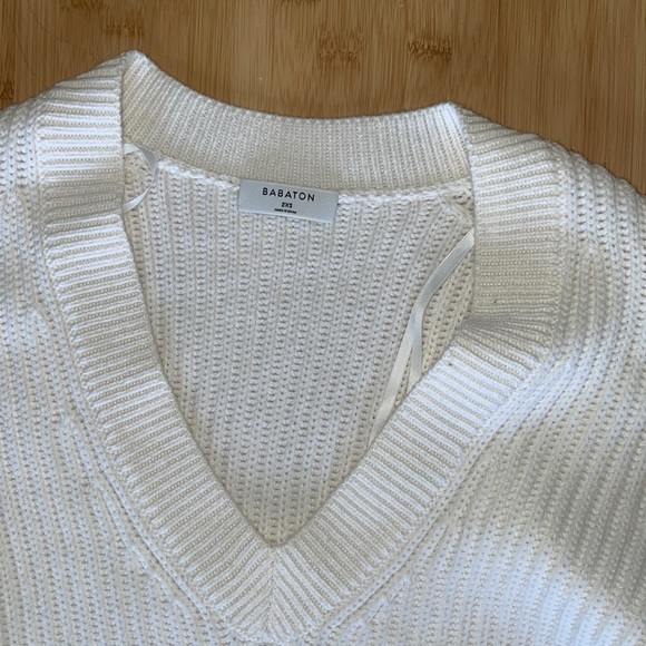 Aritzia Babaton White Sweater - Picture 2 of 4